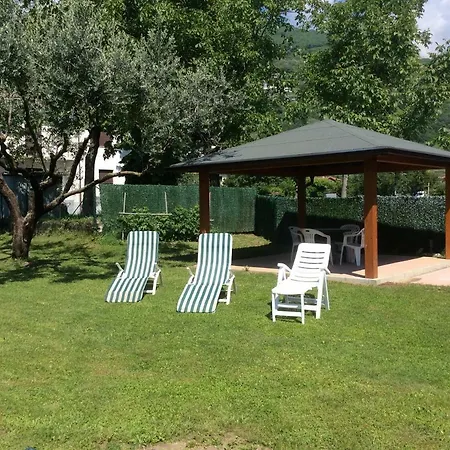 Apartment Da Sonia-mansarda Vista Lago